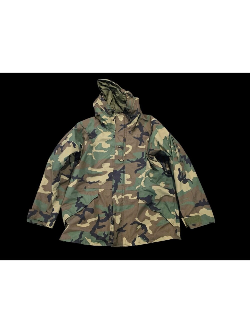 US Army Cold Weather Parka Men Large Reg ECWCS Gore Tex Camo 8415-01-228-1319